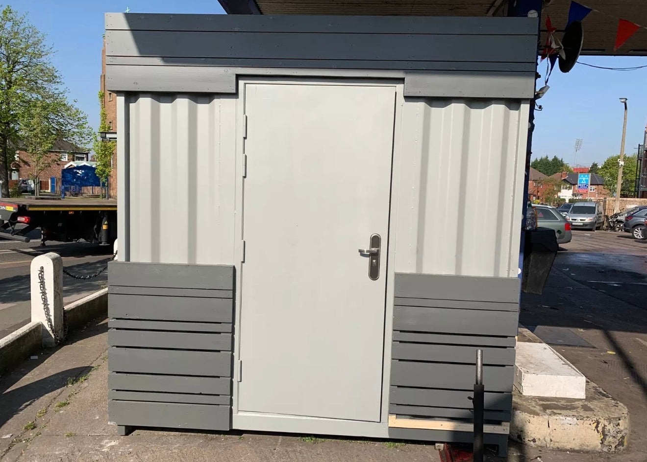 16ft x 8ft shipping container - street food/coffee shop/food