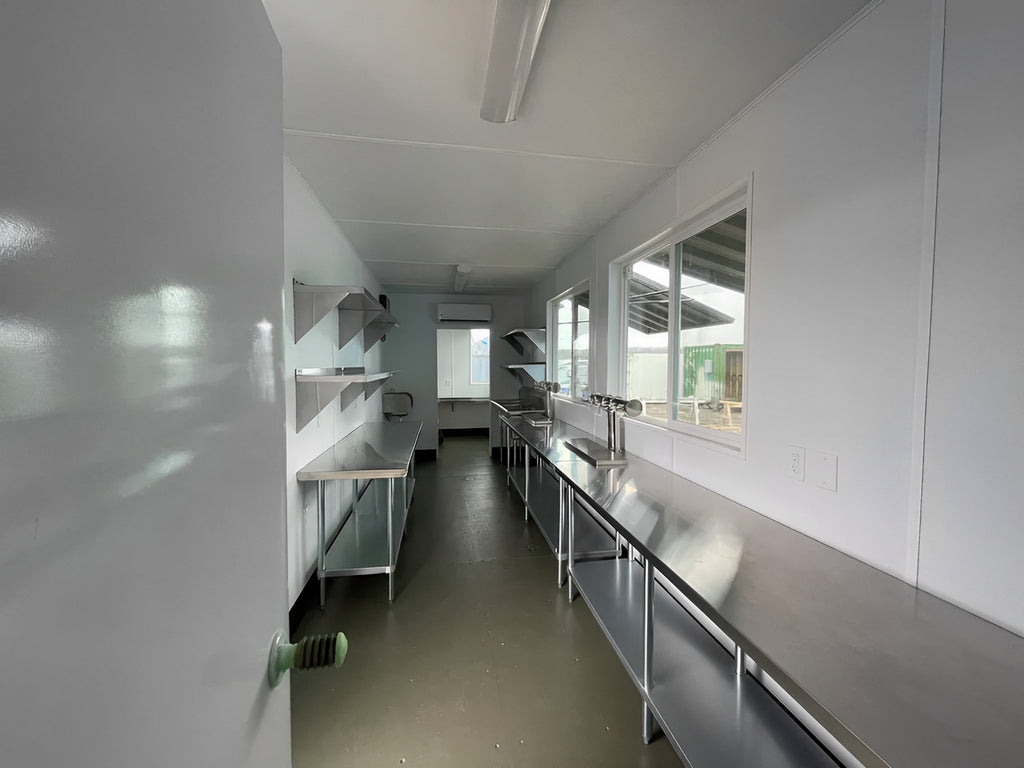 40ft Shipping Container Bar image 7