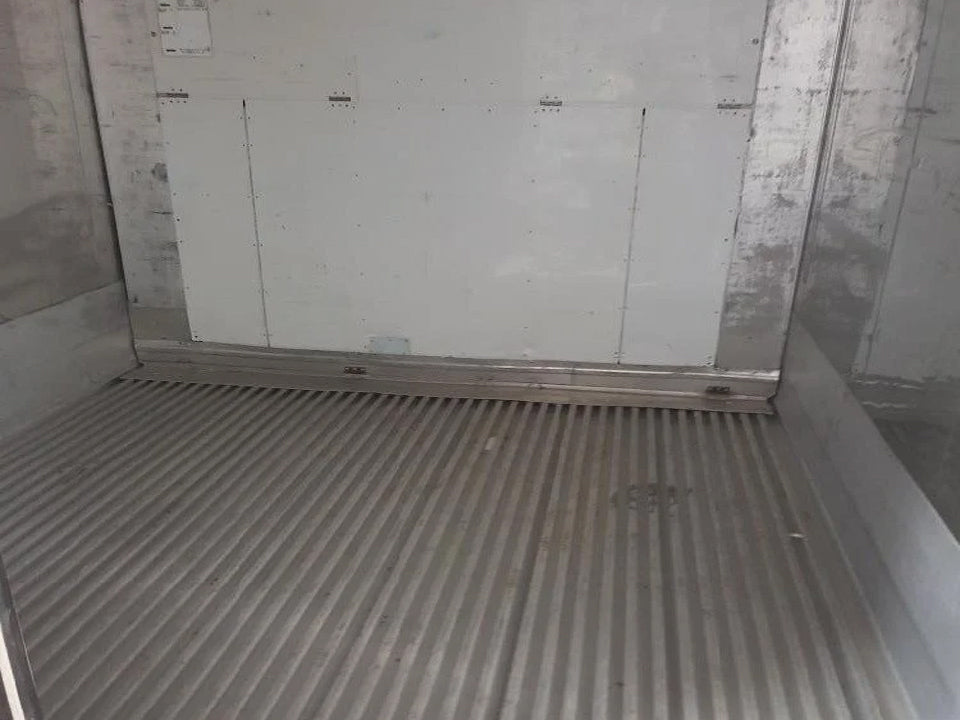 10ft x 8ft 10′ Reefer Container, Used