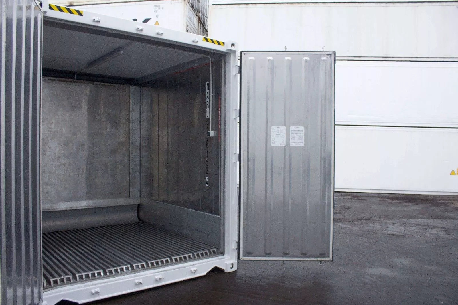 10 Feet Freezer Container Compact Mobile Cold Storage Cell Reefer Container image 3