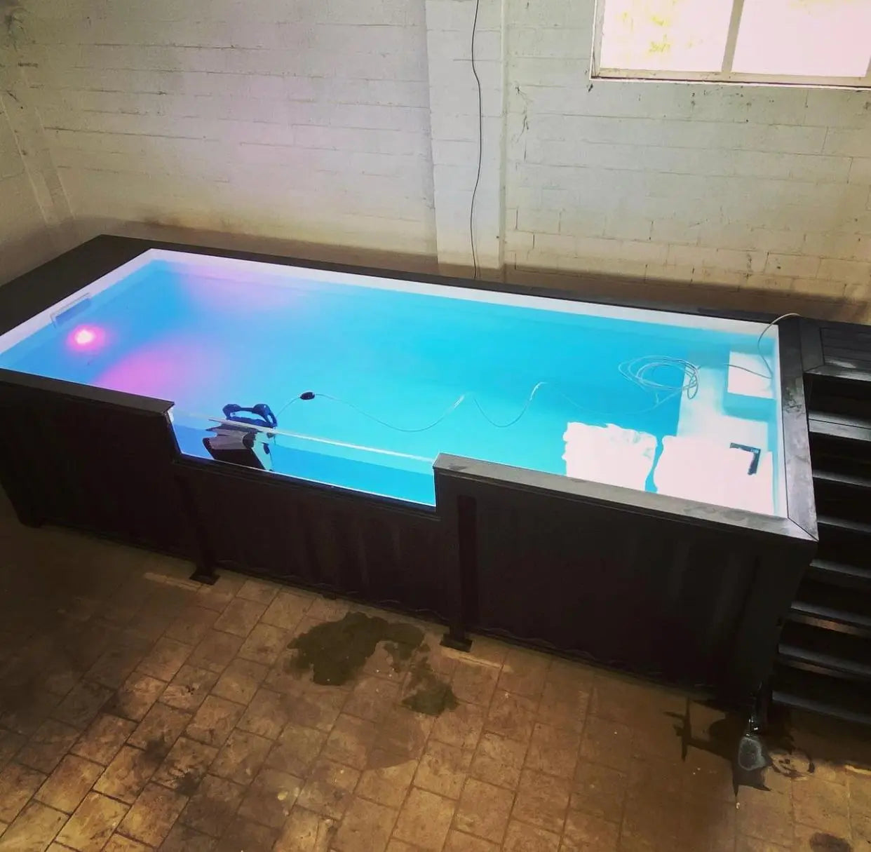 20Ft Container Swimming Pools image 5