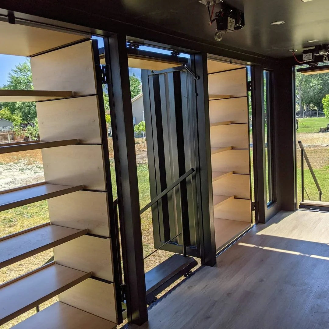 Custom 20ft Shipping Shopping Container on Wheels image 5