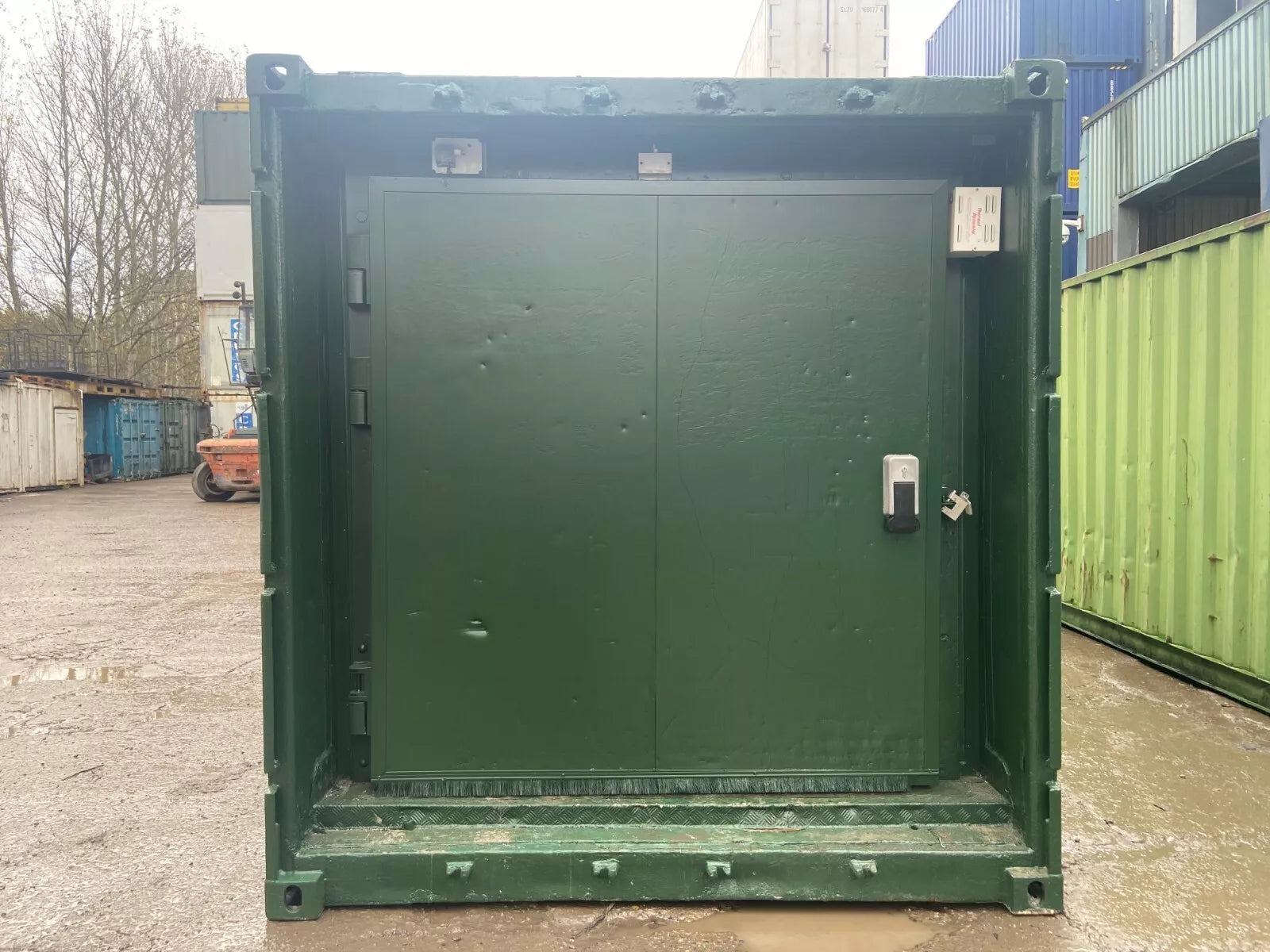 40FT FOOD GRADE INSULATED CONTAINERS image 1