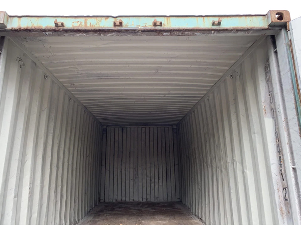 20′ x 8′ x 8.5′ Tall– AS IS Door Seals Show Light Used Shipping / Storage Container – Green