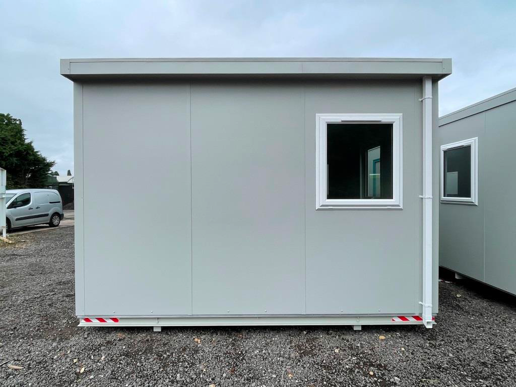 32ft x 13.6ft Portable Office – Energy Saver