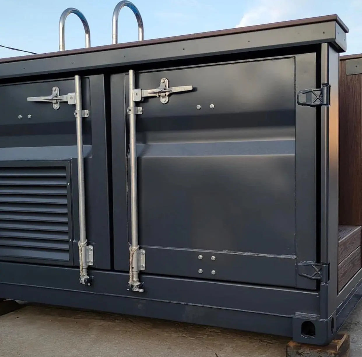 20Ft Container Swimming Pools image 3