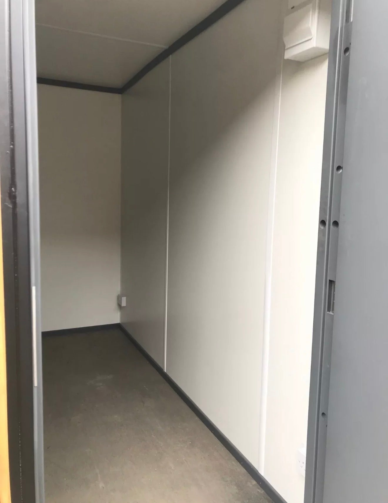 10ft Portable Container Office / Coffee Shop – Modern Prefab Workspace or Café Pod