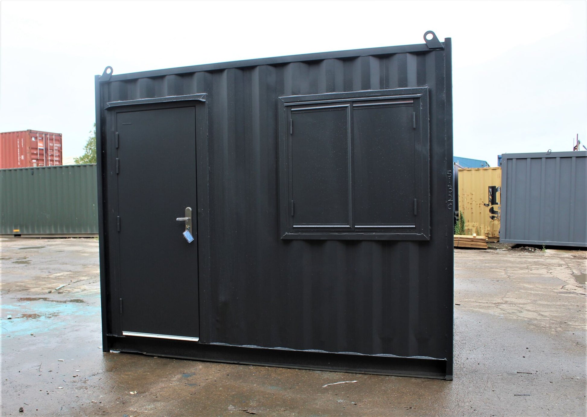 10ft X 8ft Custom Shipping Container Office image 7