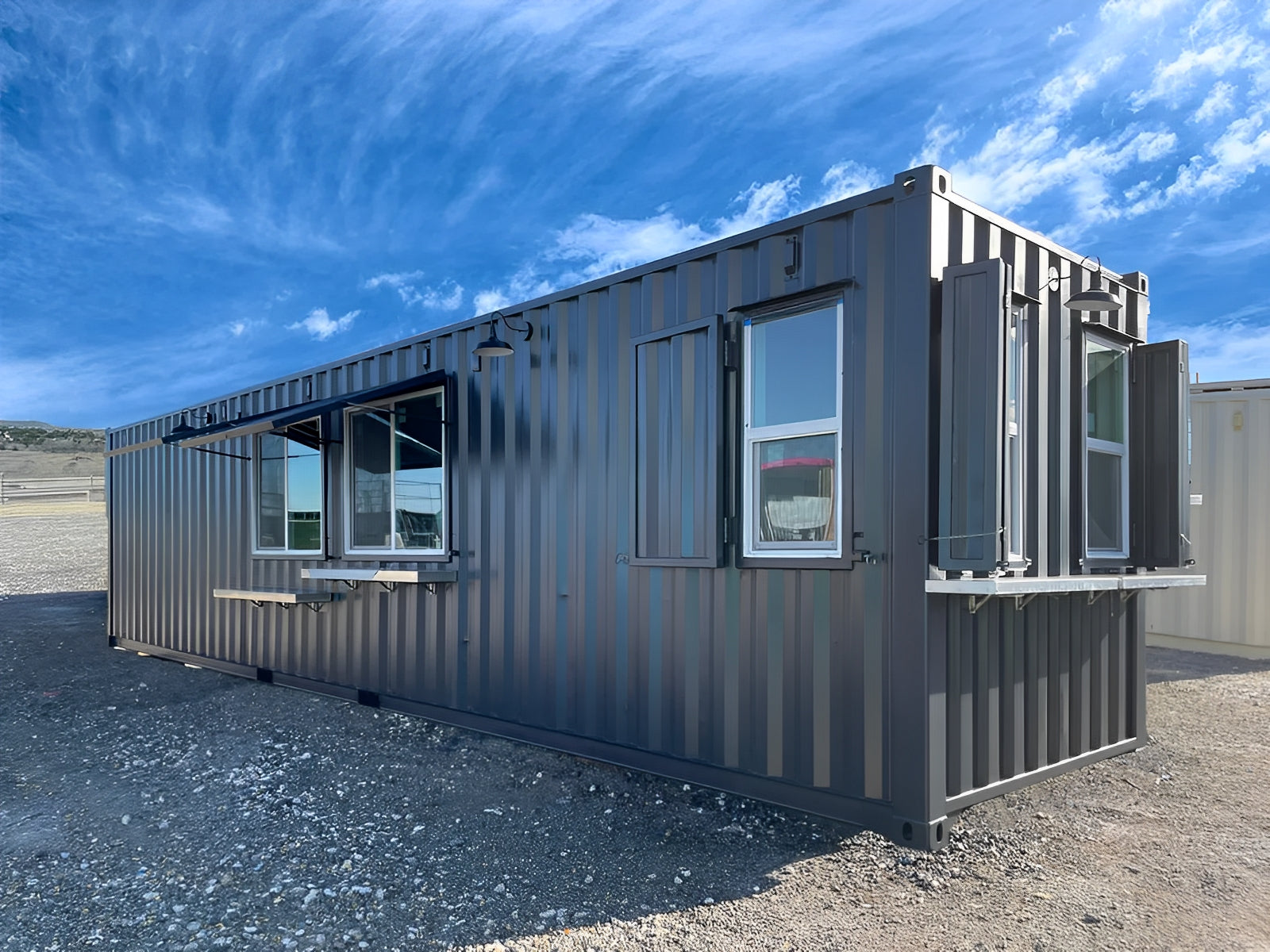 40ft Shipping Container Bar image 0