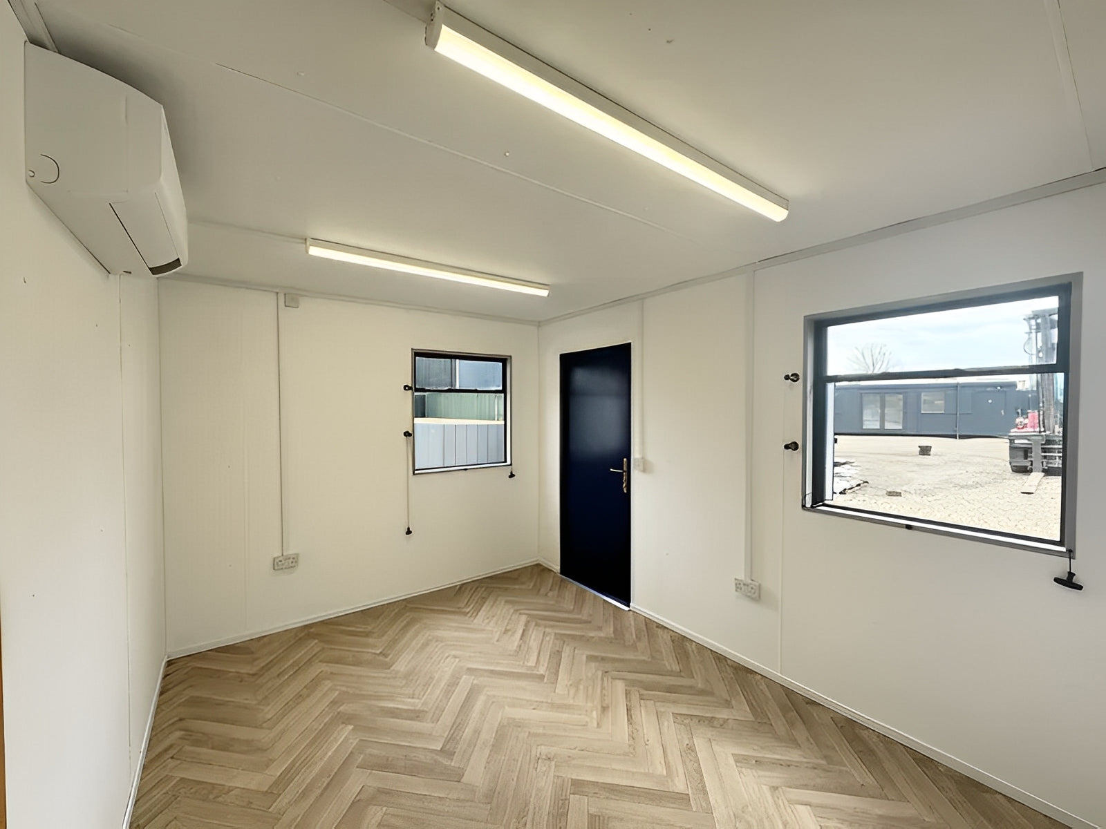 20ft x 8ft Custom Shipping Container Conversion | Portable Building | Garden Office image 6