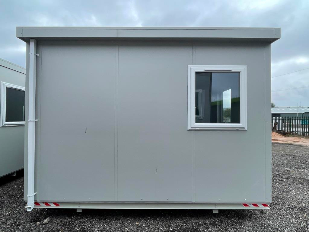 32ft x 13.6ft Portable Office – Energy Saver