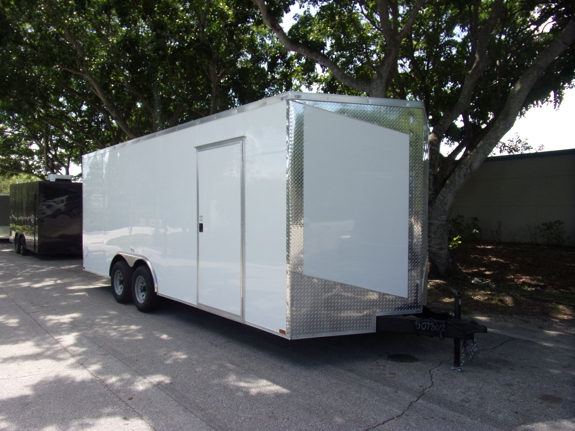 Hook & Line 8.5 x 20 Enclosed 10k Trailer cargo