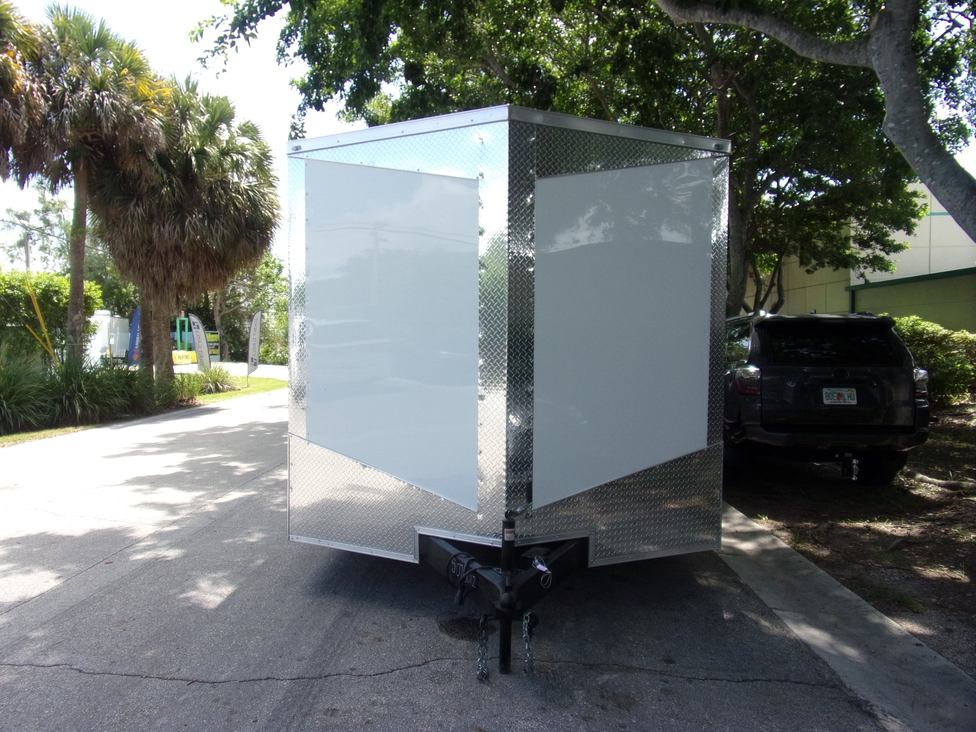 Hook & Line 8.5 x 20 Enclosed 10k Trailer cargo