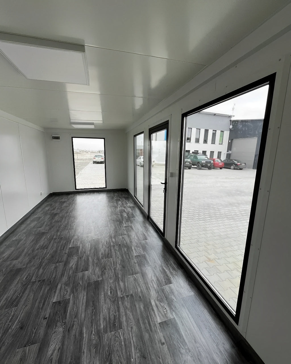 10m x 4m Prefabricated Container Office image 8