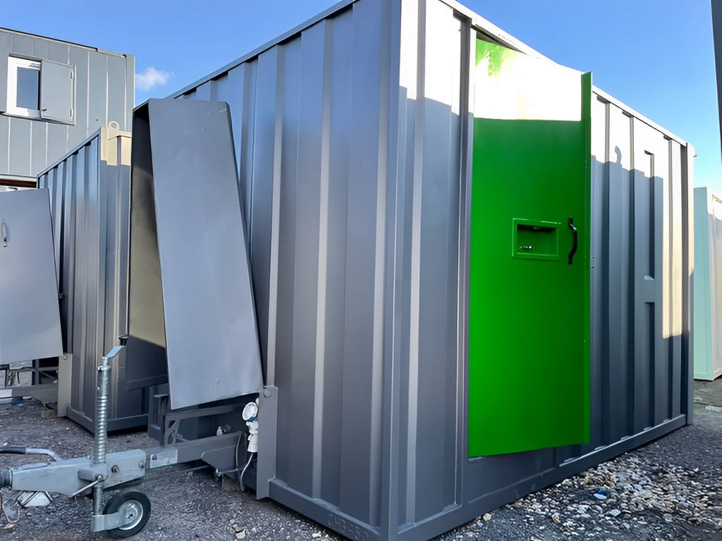 12 x 7.5ft Towable Mobile Welfare Unit With Diesel Generator image 0