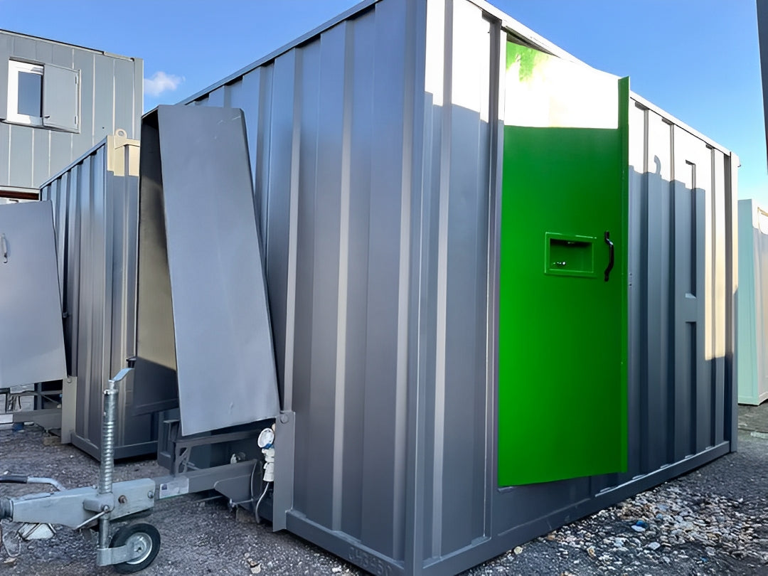 12 x 7.5ft Towable Mobile Welfare Unit With Diesel Generator image 0