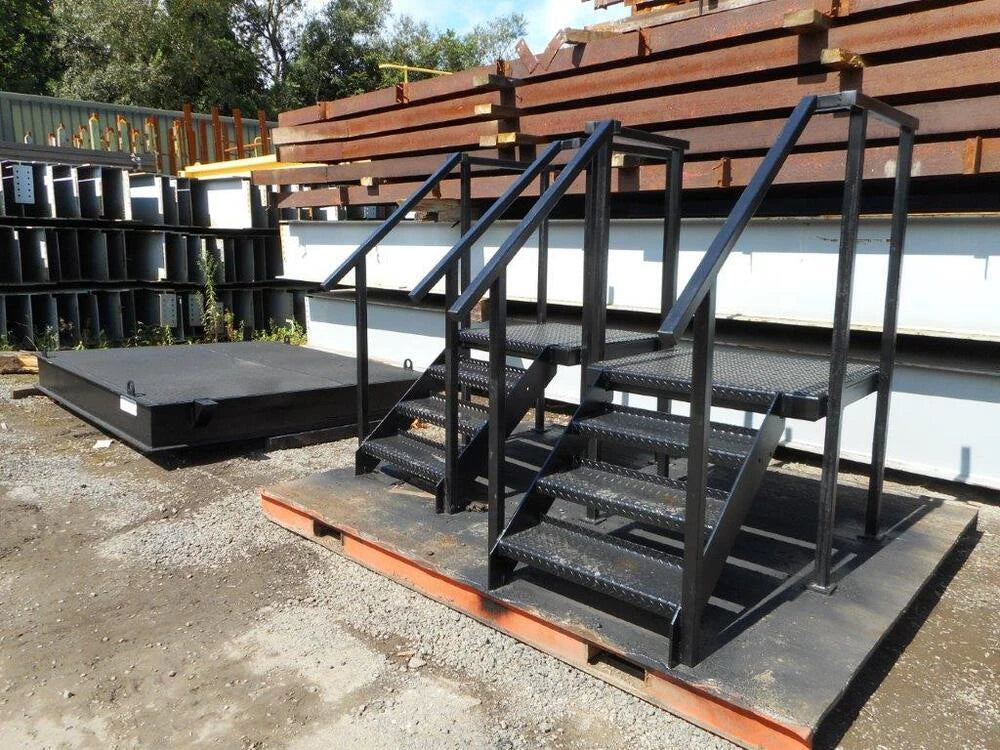 10ft Effluent Tank – 500 Gallon Plus 2 no Container Steps / Stairs / Staircase – image 0