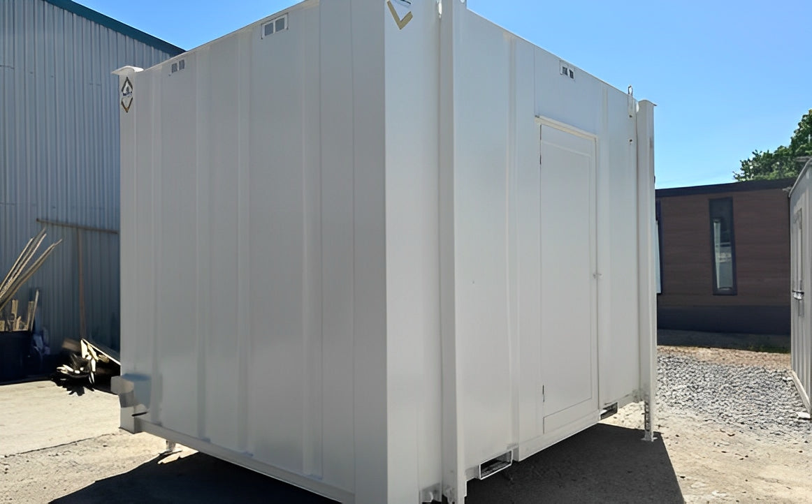 12Ft x 9Ft 2+1 Jackleg Toilet Cabin image 3