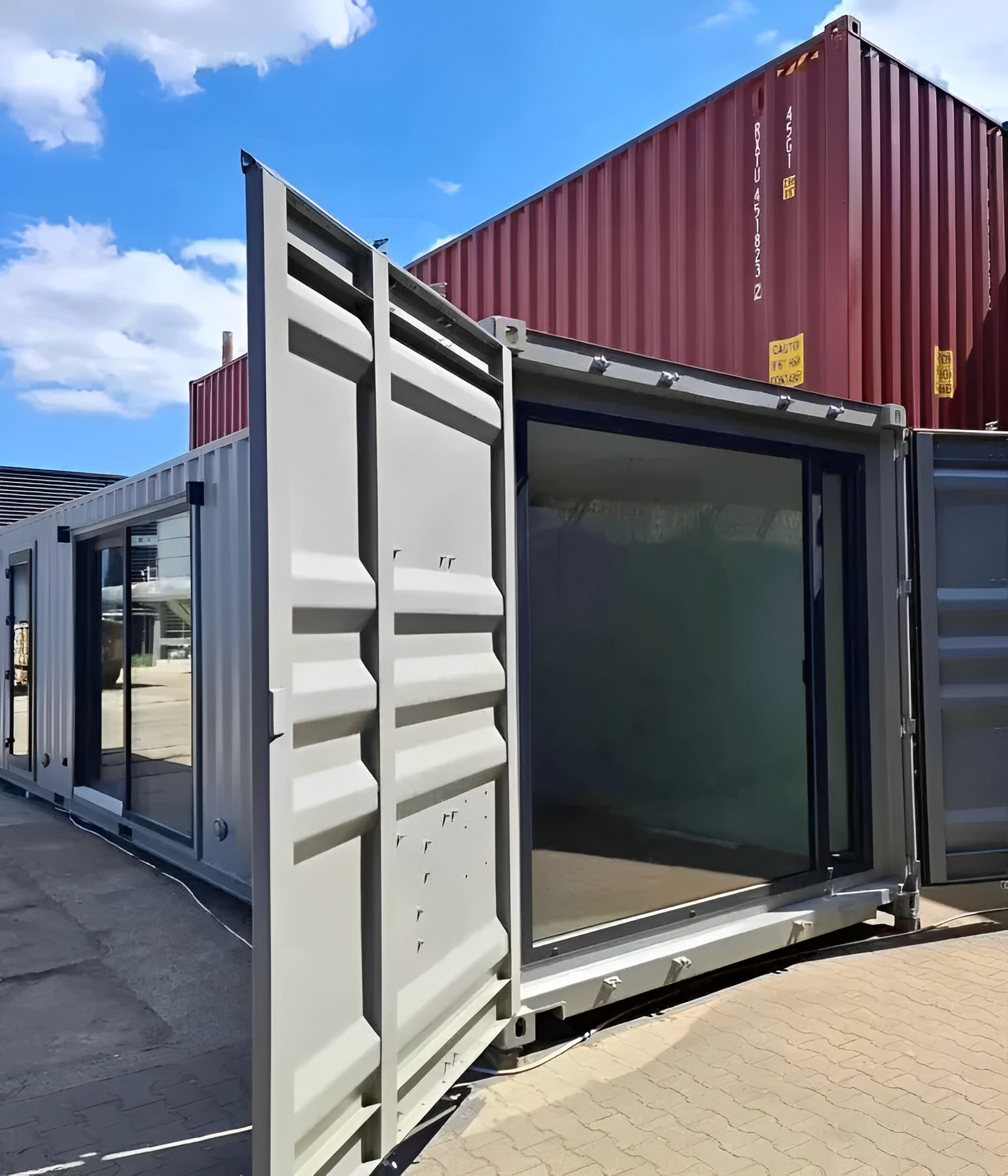 Custom 40ft Shipping Container House image 1