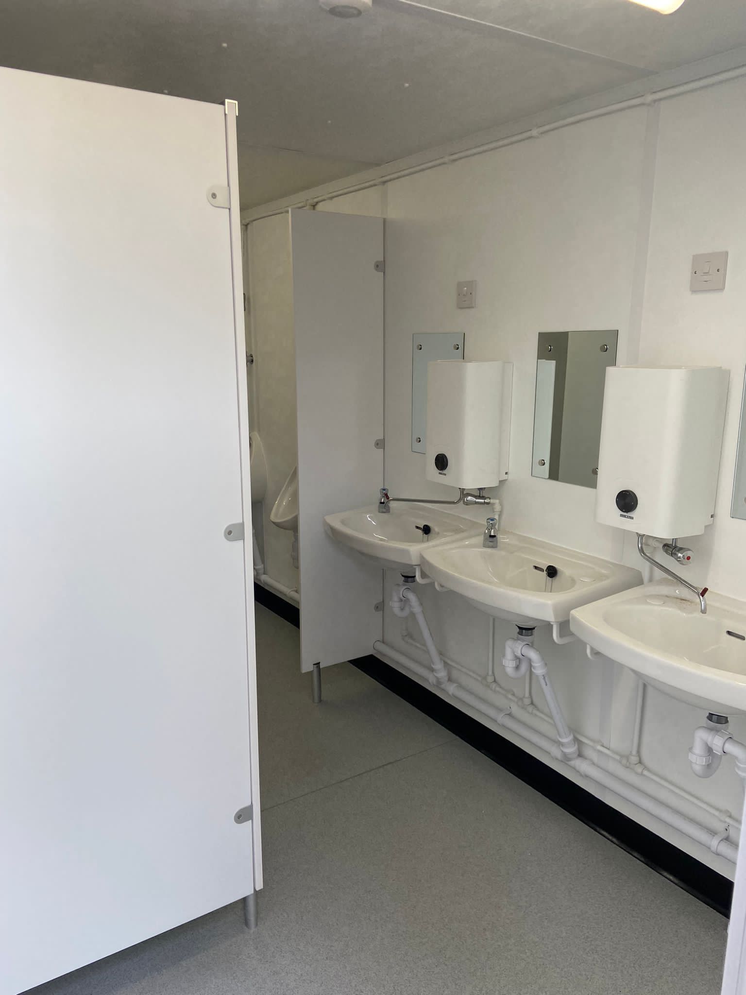 3+1 Steel Toilet Cabin 16Ft x 9Ft image 2