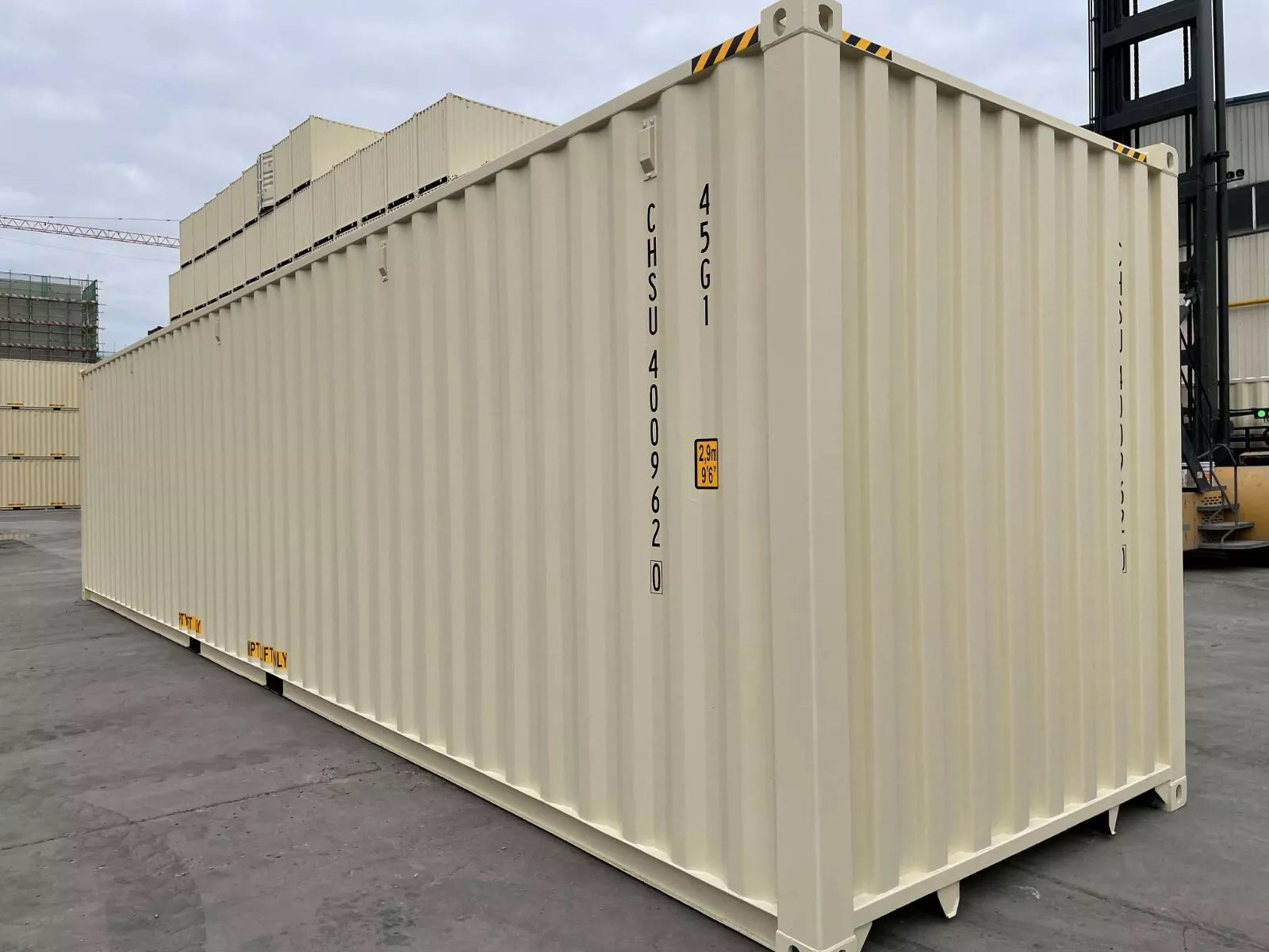 New / One-Trip 40ft High Cube Shipping Containers Leeds  image 4