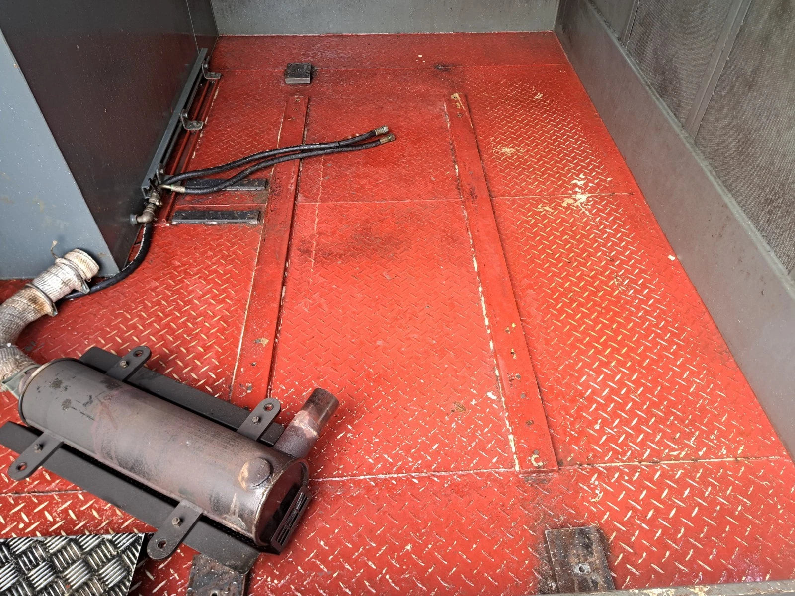 10ft Container Generator Chemical Store Bunded image 6