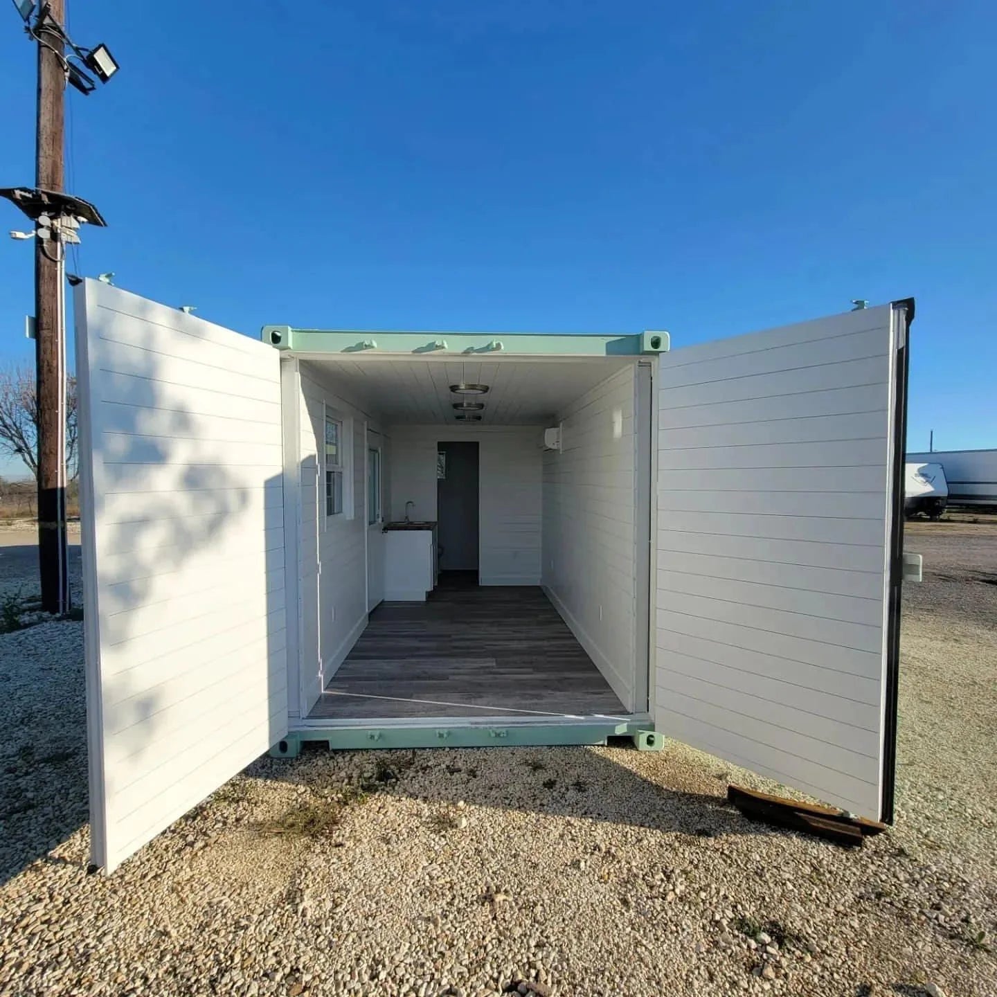 Custom 20ft Shipping Container House image 1