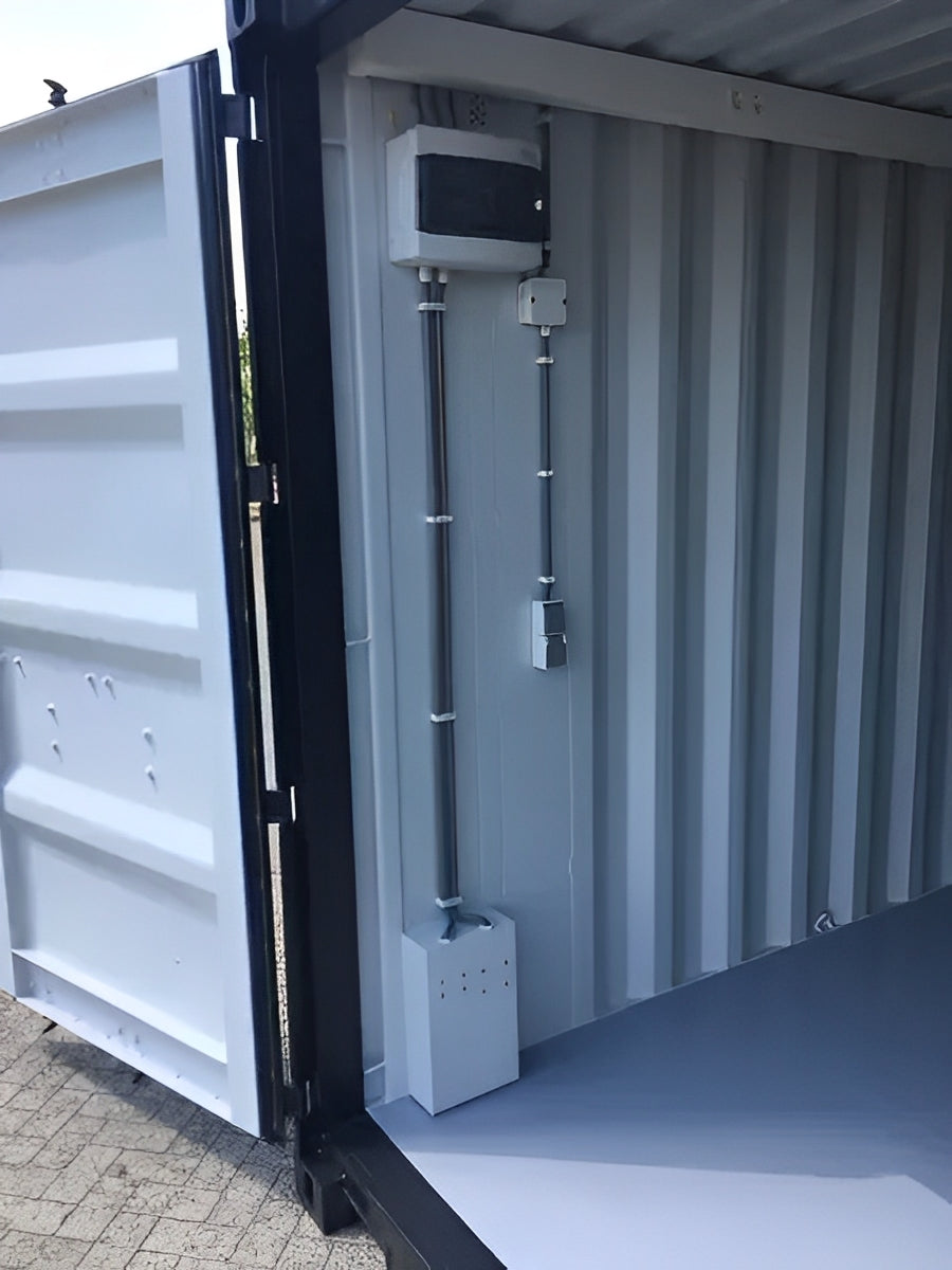 20ft Bar Container image 3