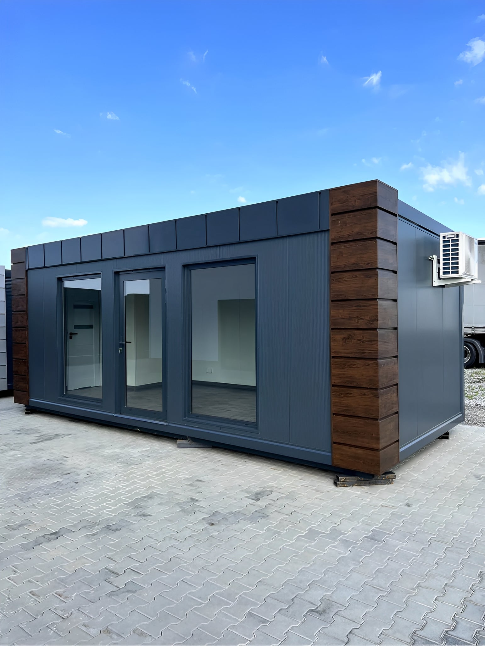 10m x 4m Prefabricated Container Office image 1